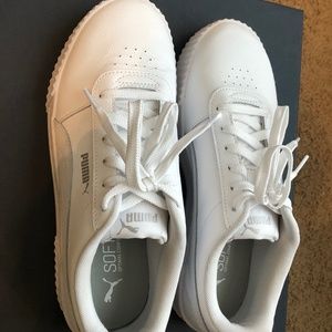 PUMA Women’s Carina Sneaker